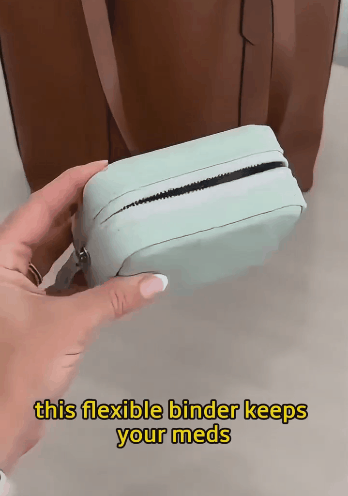 Waterproof Weekly Pill Organizer Pouch Set