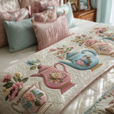 Cozy Bloom Pour Quilted Bed Runner