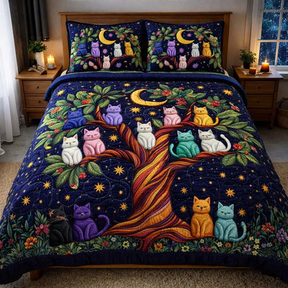 Adorable Cats Quilted Bedding Set