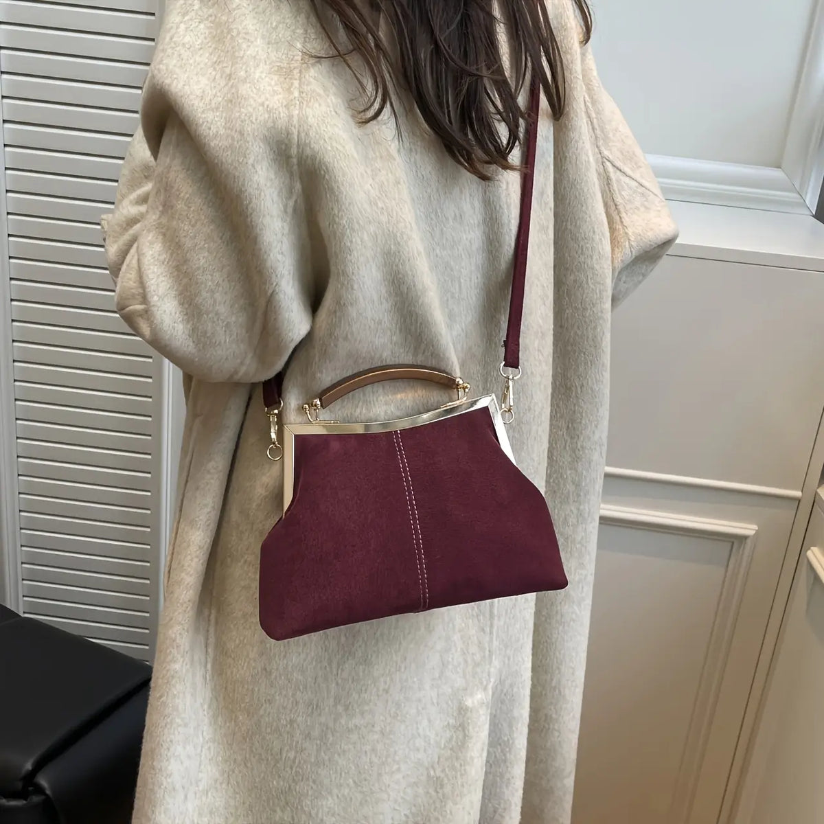 Women's Suede Structured Top Frame Crossbody Bag