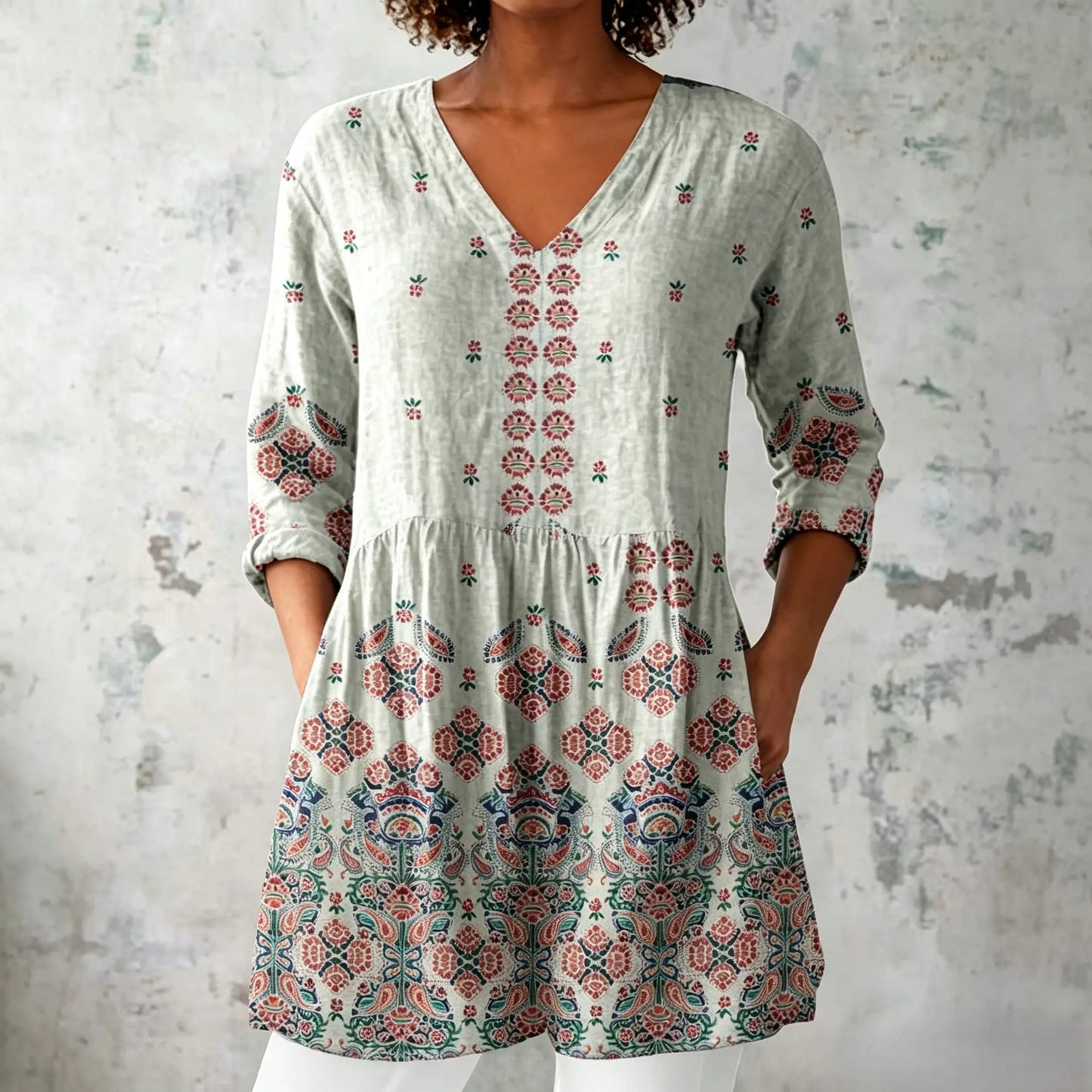 Flower Printing Long Blouse Eith A Striking Pattern