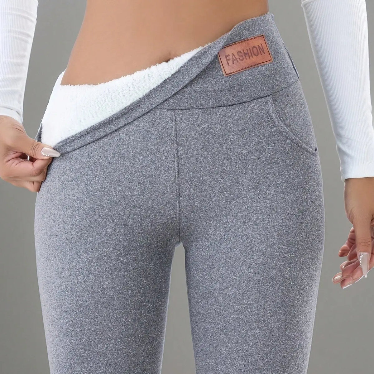 Women's Fleece-Lined High-Waist Leggings with Pockets