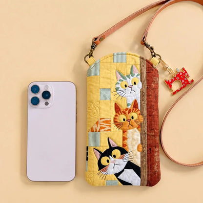 Cute 3 Cats Quilted Slim Phone Crossbody Bag