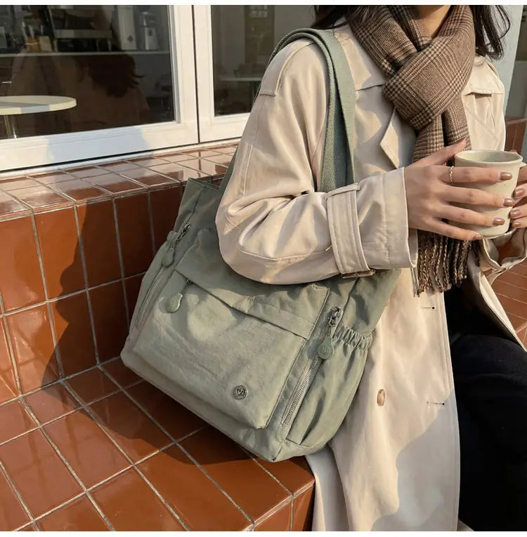 Multifunctional Large Capacity Commuter Tote Bag