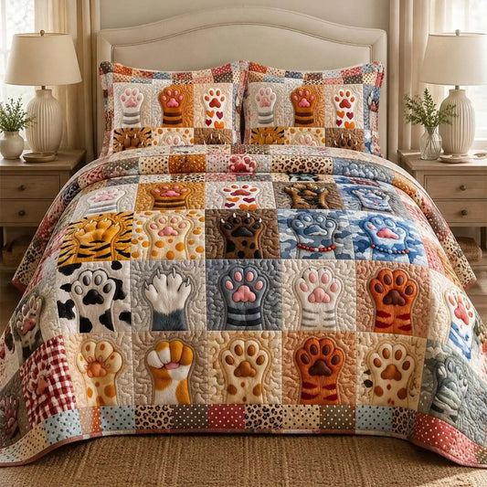 Cozy Paw Print Quilted Bedding Set