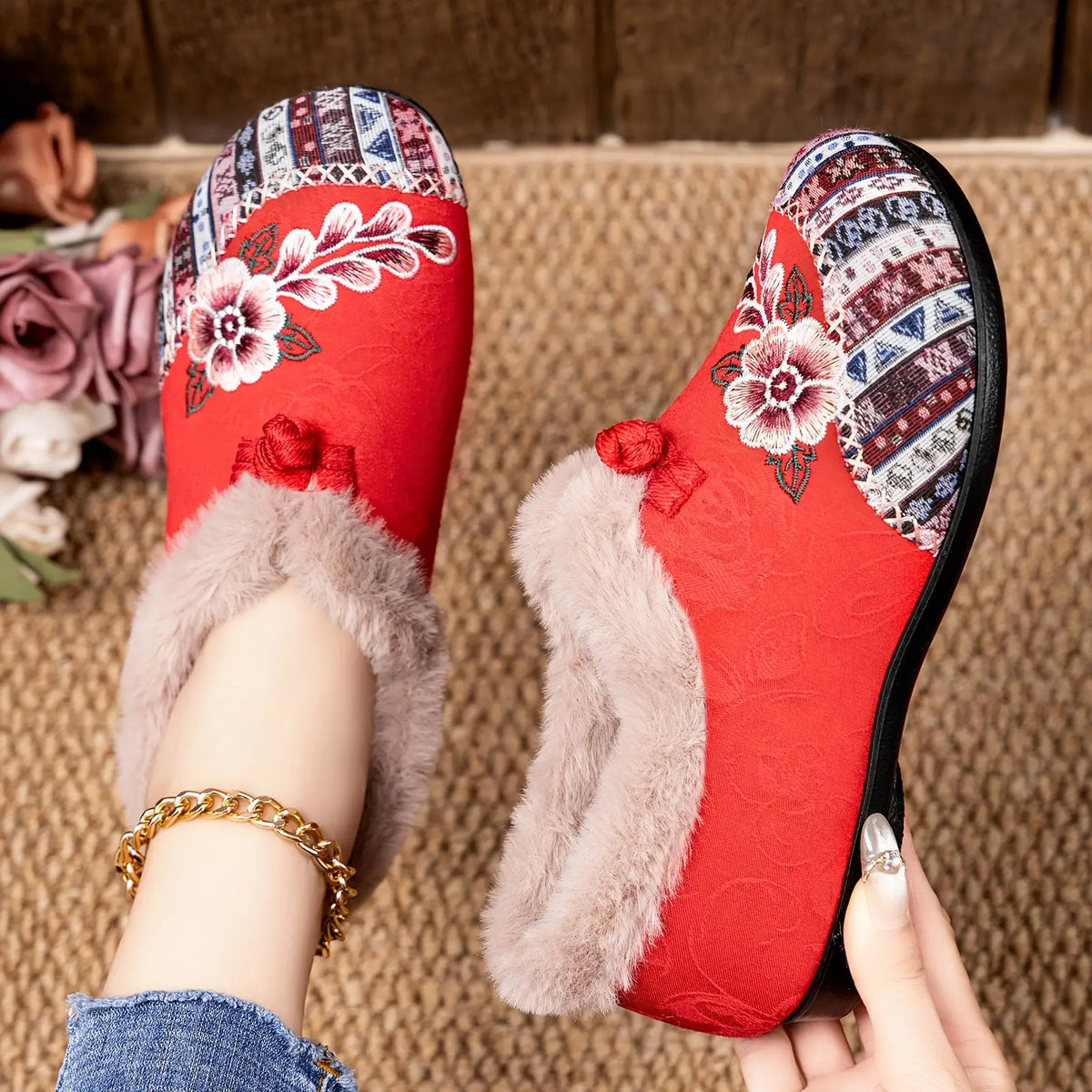 Women’s Winter Ankle Floral Embroidered Shoes