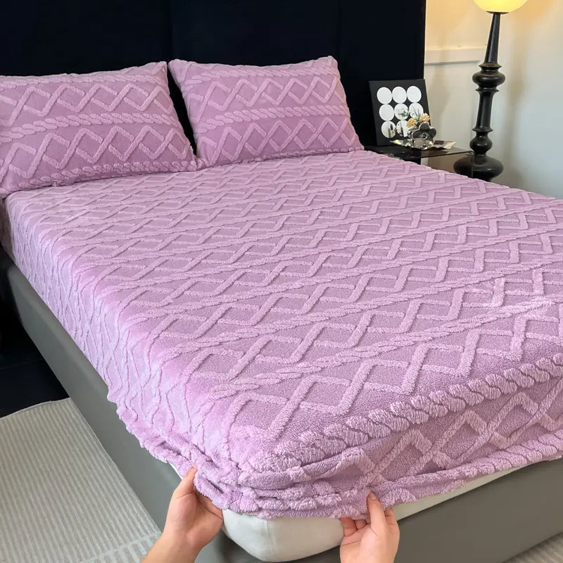 360° All-Around Stretch Plush Knit Fitted Sheet with 2 Pillowcases