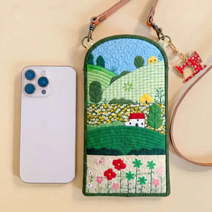 Countryside Quilted Slim Phone Crossbody Bag